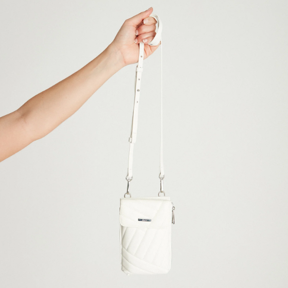 PORTA CELULAR ECO CUERO